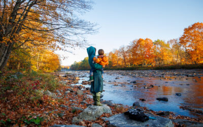 The Mind–Body Benefits of Prioritizing Time Outside (Especially for Mothers)